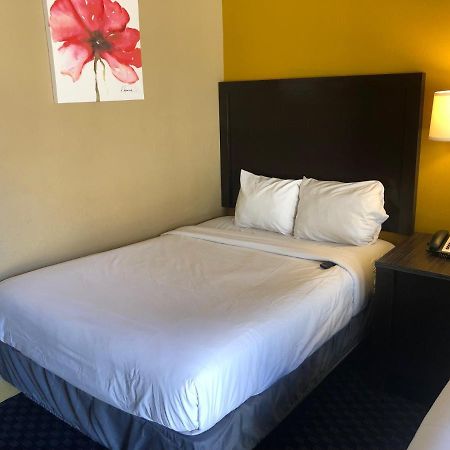 Howard Johnson By Wyndham Odessa Tx Екстериор снимка
