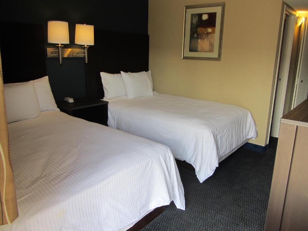Howard Johnson By Wyndham Odessa Tx Екстериор снимка