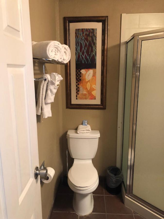 Howard Johnson By Wyndham Odessa Tx Екстериор снимка